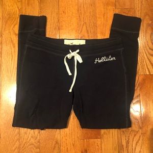 Hollister size medium cropped leggings